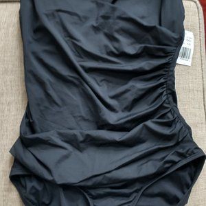Women's size 10 brand new black Jantzen bathing suit